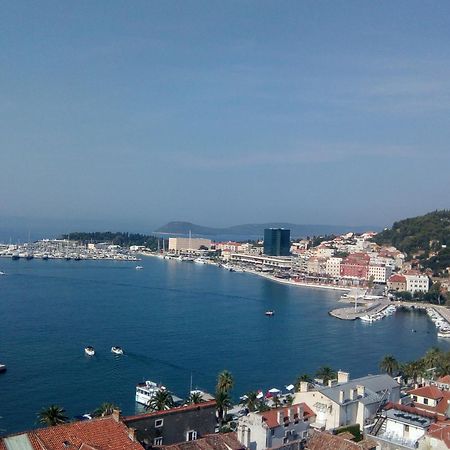 A Small Apartment For A Great Vacation "Ludi" Split Extérieur photo
